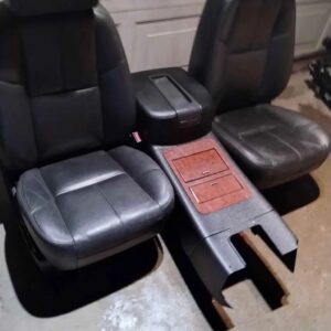 08 GMC Yukon Sierra Denali Front Blk Leather Seats & Center Console